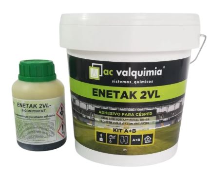 Rollos de césped sintético e insumos de instalación